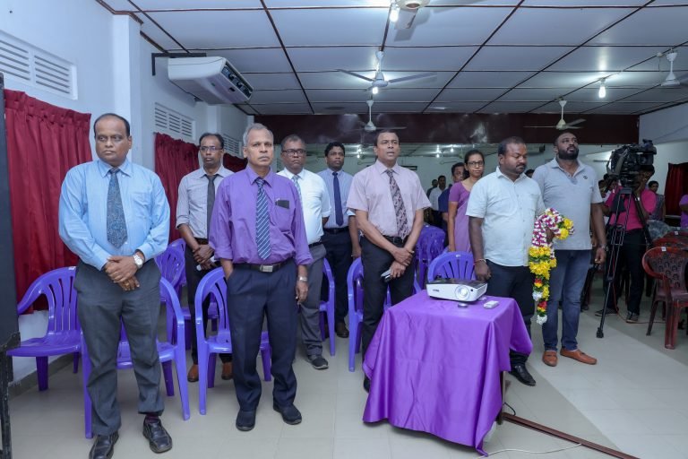 நேற்றைய தினம் எமது வைத்தியசாலைக்கு சுகாதார அமைச்சர் நளிந்த ஜயதிஸ்ஸ வருகைதந்தார்