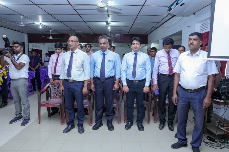 நேற்றைய தினம் எமது வைத்தியசாலைக்கு சுகாதார அமைச்சர் நளிந்த ஜயதிஸ்ஸ வருகைதந்தார்